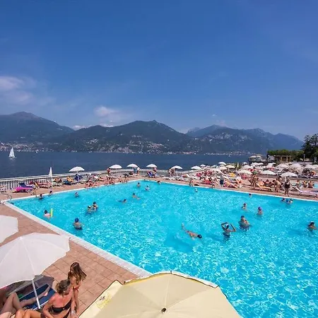 Апартаменты Sleeps 5